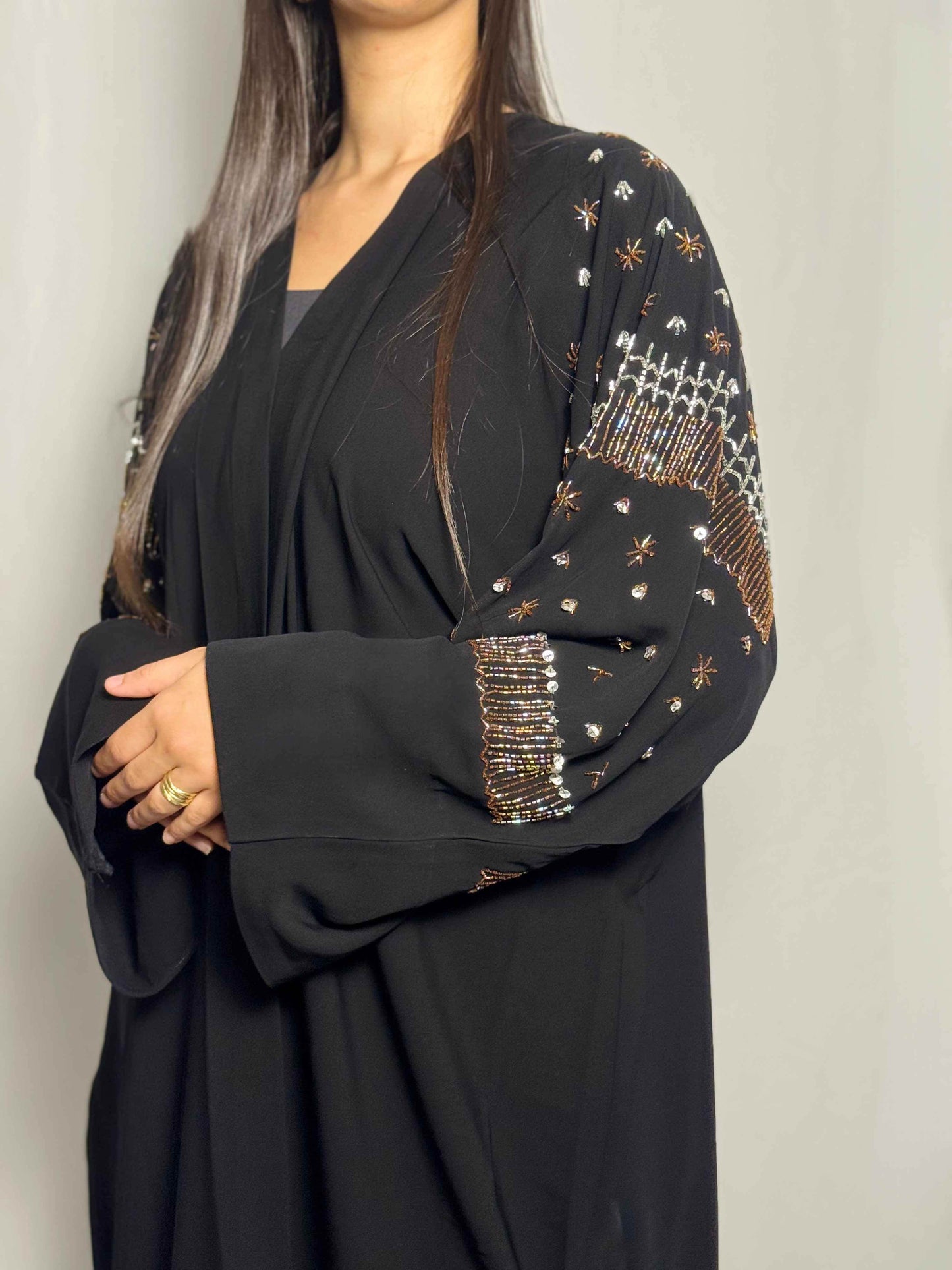 Abaya ZAYNA – Ombre Solaire