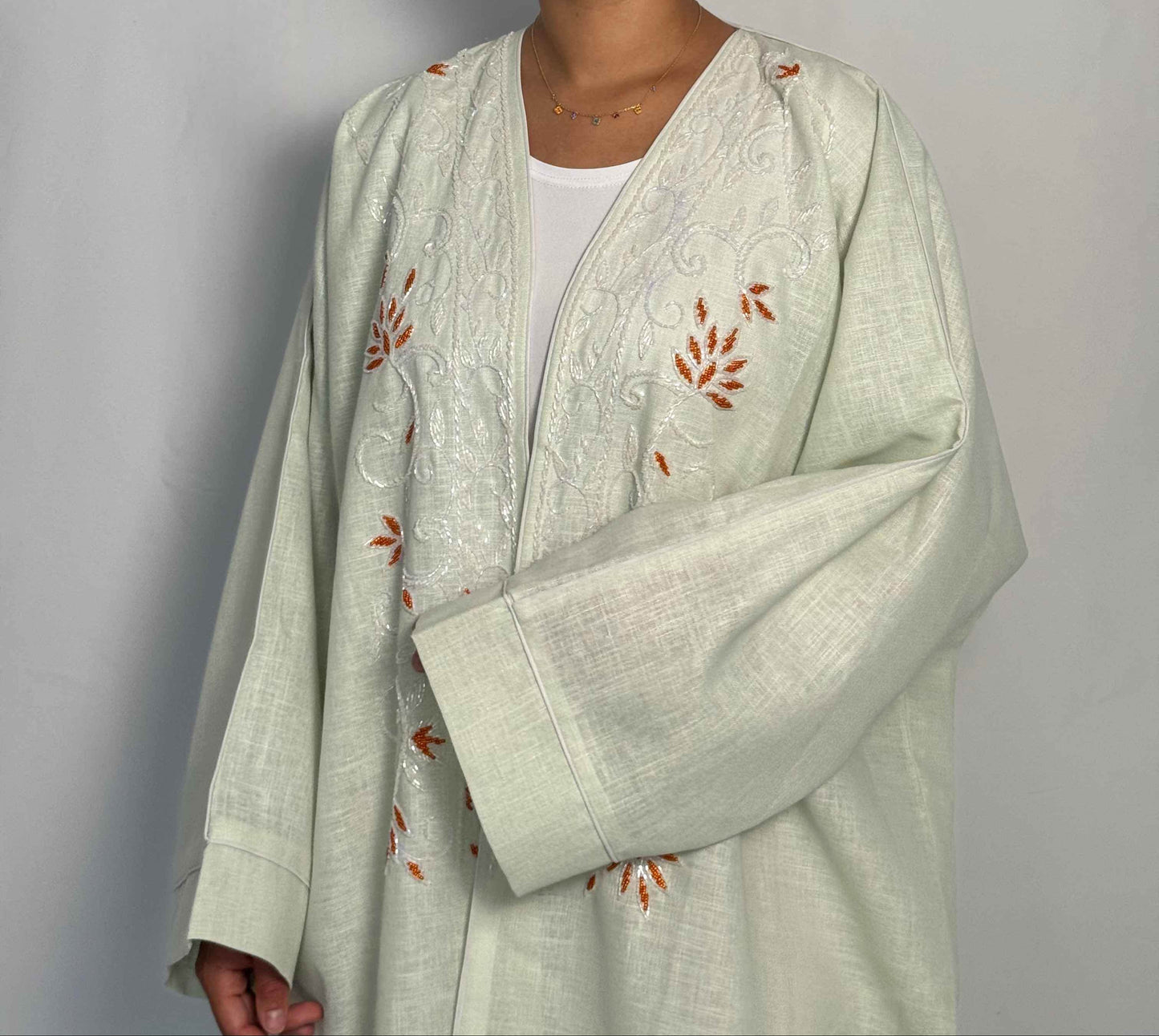 Abaya MIRA - Le charme naturel