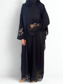 Abaya Camélia – L’éternelle élégance