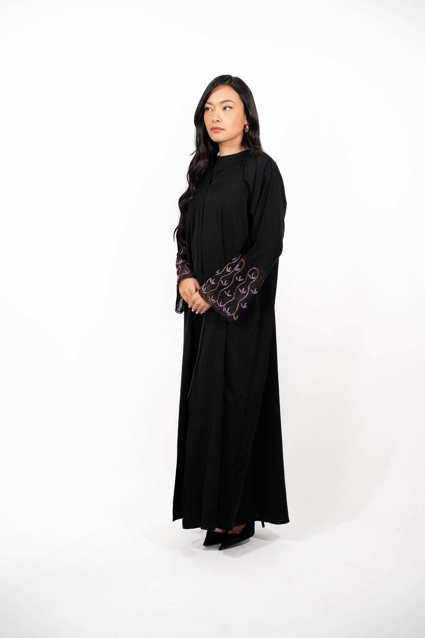 Abaya Leila – Grace in motion