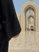 Abaya Zara - L’art du luxe discret