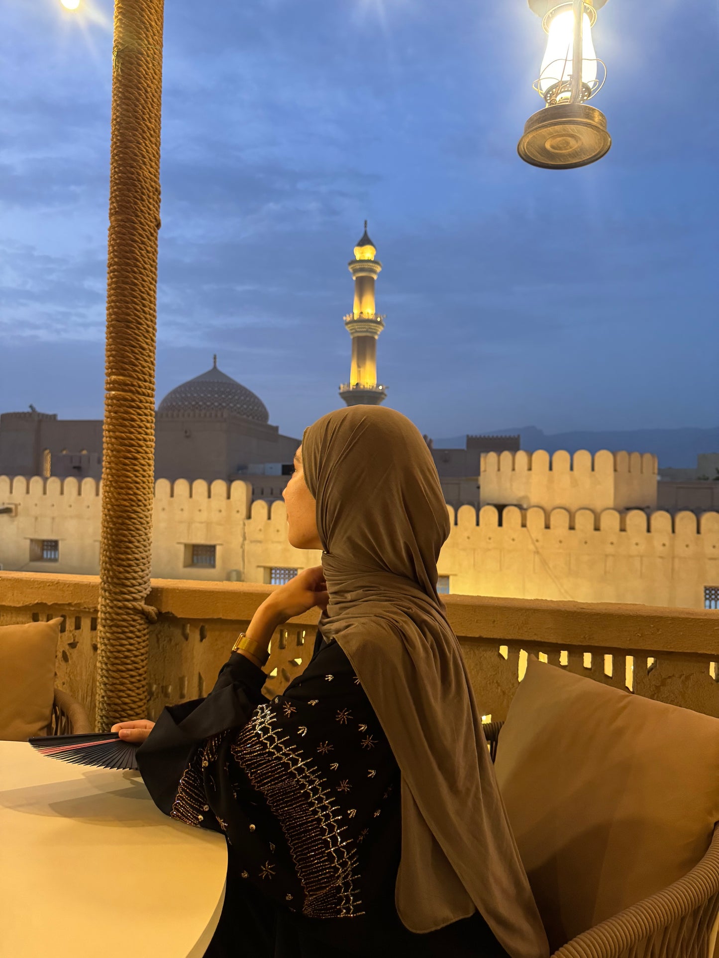 Abaya ZAYNA – Ombre Solaire
