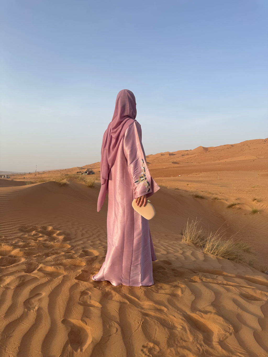 Sabah-Ensemble (Abaya, Unterkleid, Schleier) – Morgendämmerung